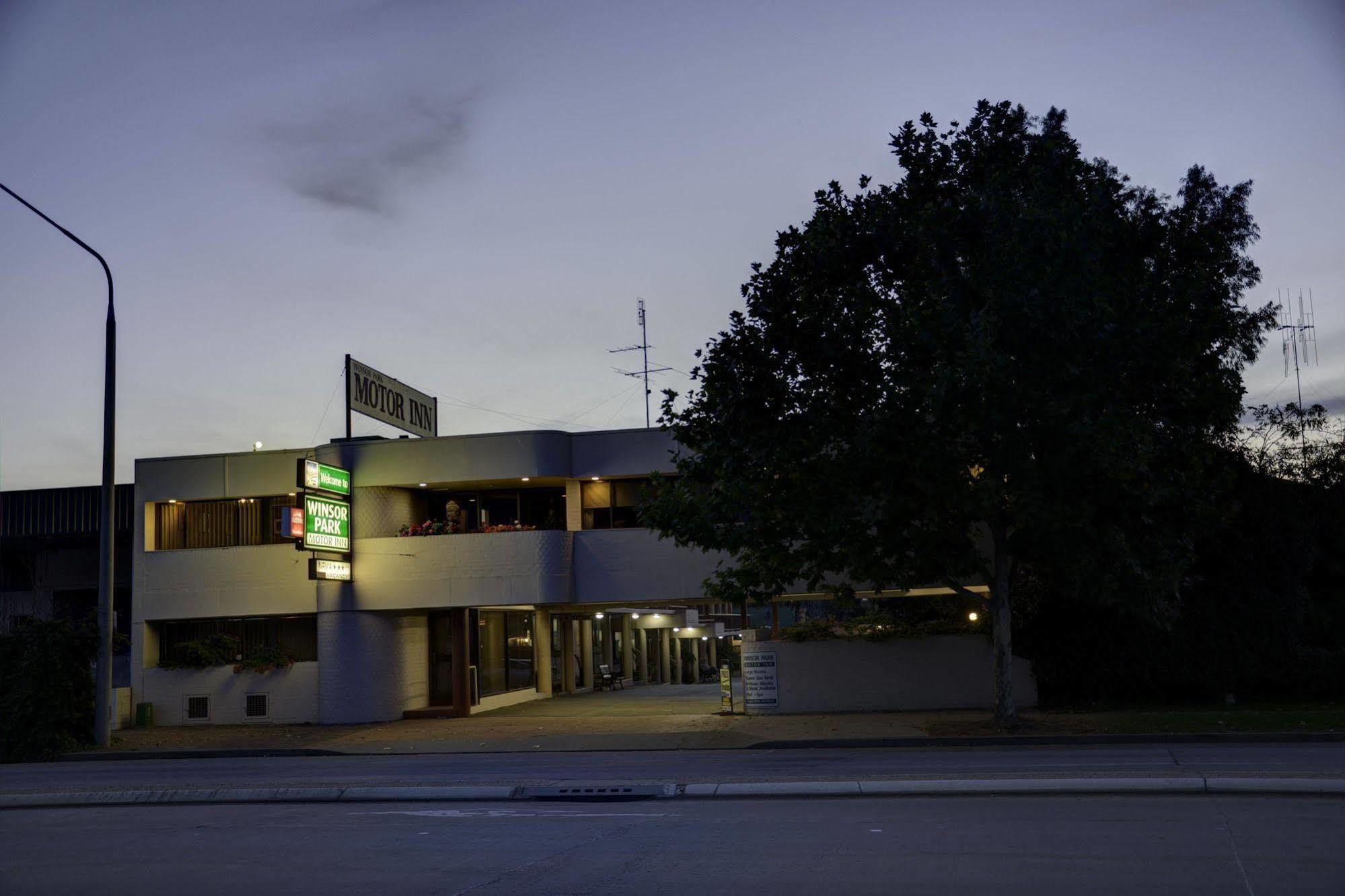 Winsor Park Motor Inn Albury Esterno foto
